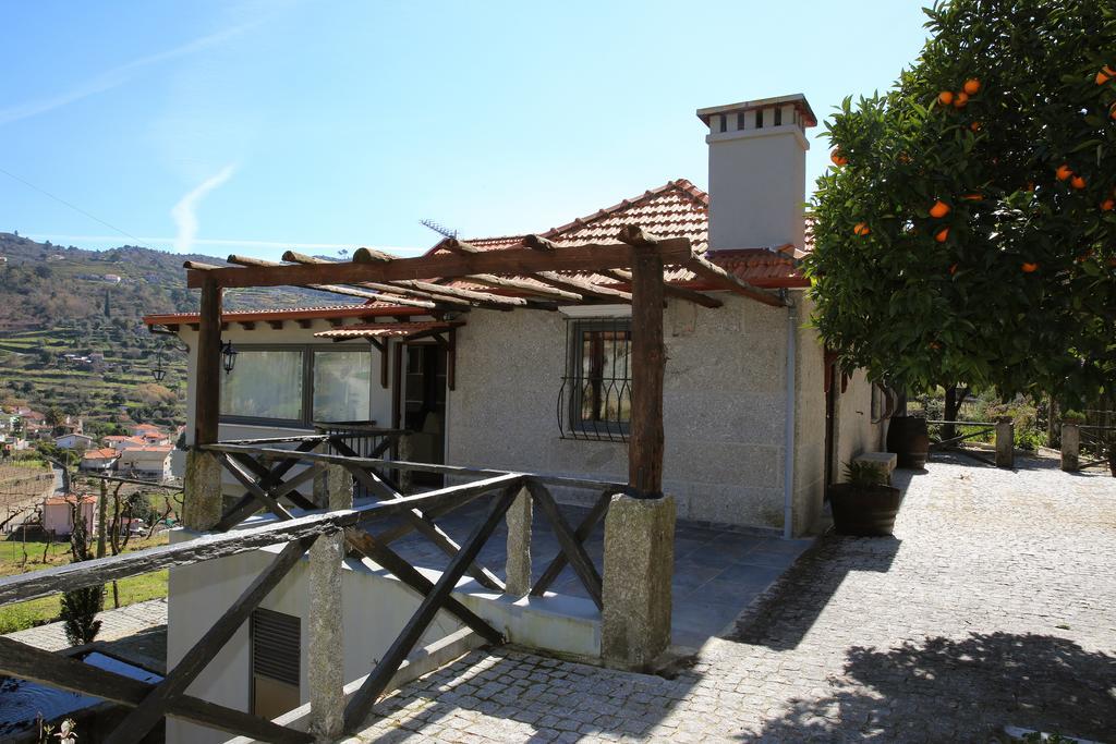 Casa Do Escoivo Hotel Loivos da Ribeira Luaran gambar