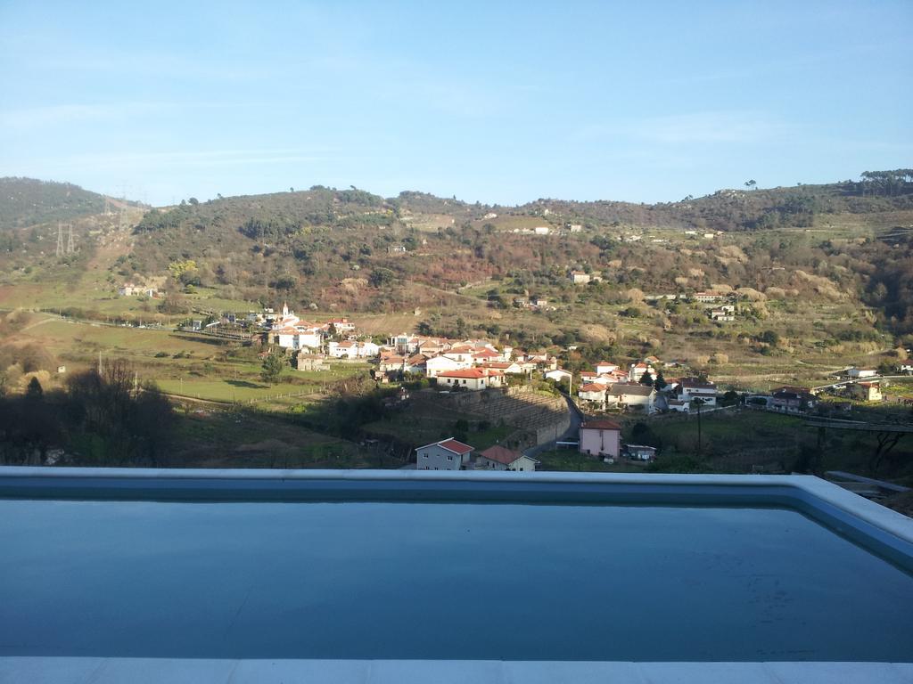 Casa Do Escoivo Hotel Loivos da Ribeira Luaran gambar