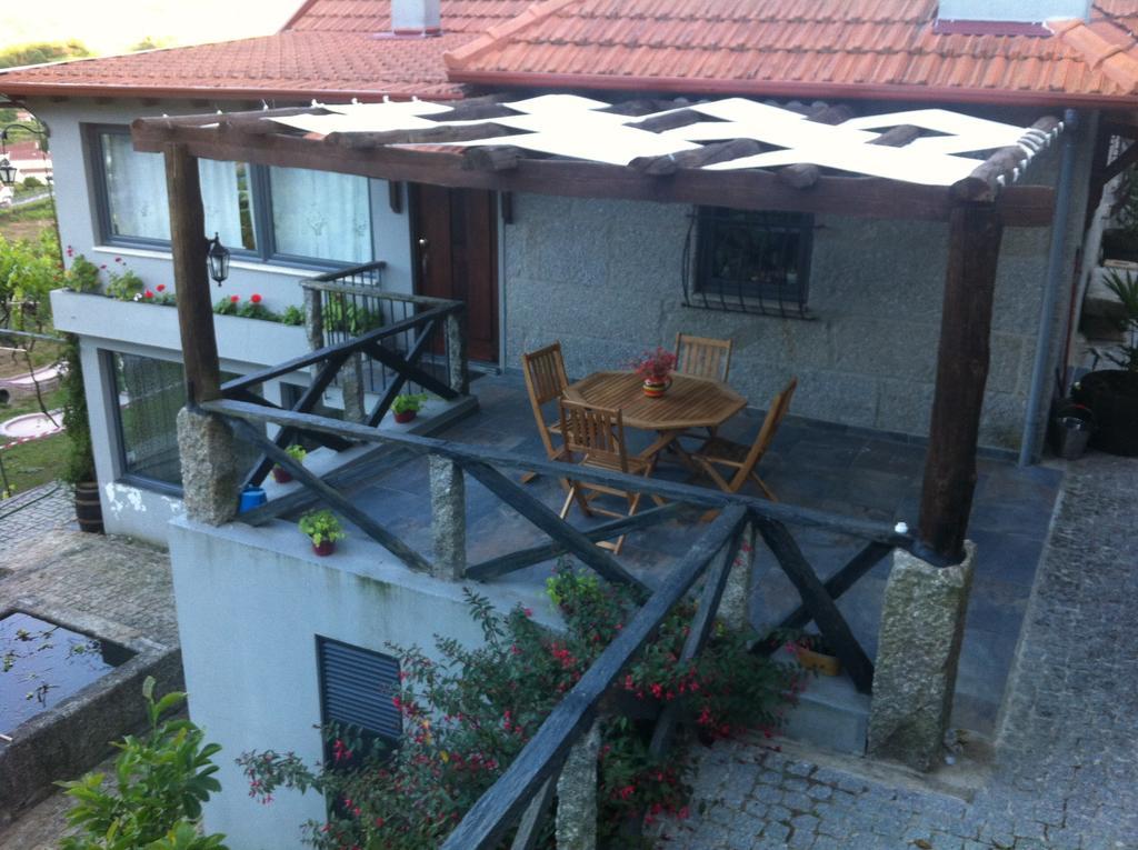 Casa Do Escoivo Hotel Loivos da Ribeira Luaran gambar
